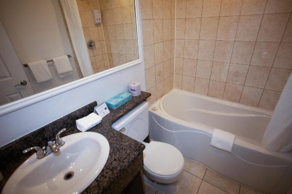 Hotel Newstar Montreal image 11