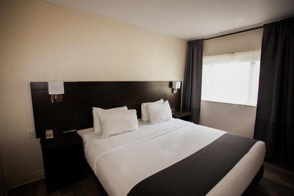 Hotel Newstar Montreal image 13
