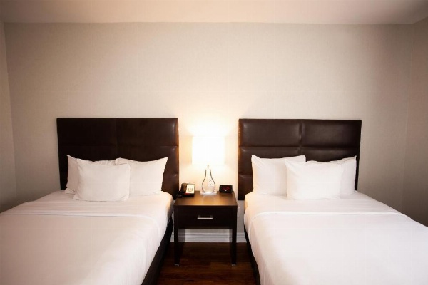 Hotel Newstar Montreal image 16