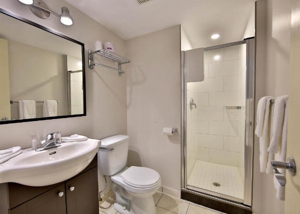 Hotel Newstar Montreal image 23